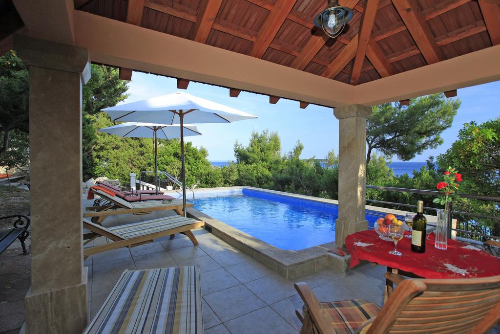 Villa Nova Vela Luka Exterior foto