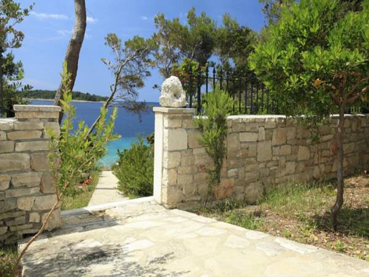 Villa Nova Vela Luka Exterior foto
